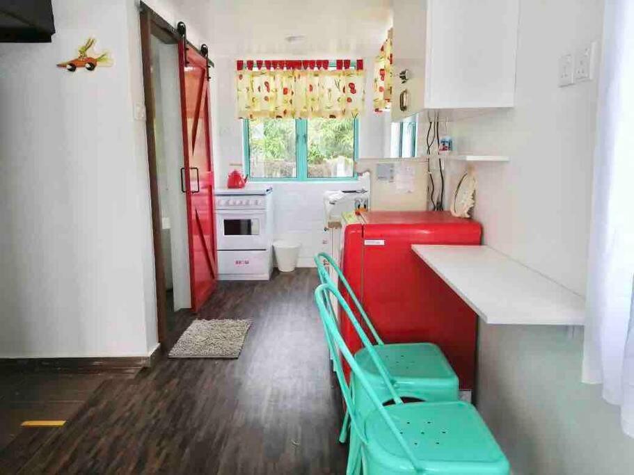 Вилла Sea Kecil Tiny House Near Jetty Of Kuala Besut Kampong Nail Экстерьер фото