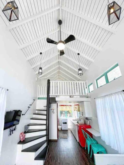 Вилла Sea Kecil Tiny House Near Jetty Of Kuala Besut Kampong Nail Экстерьер фото